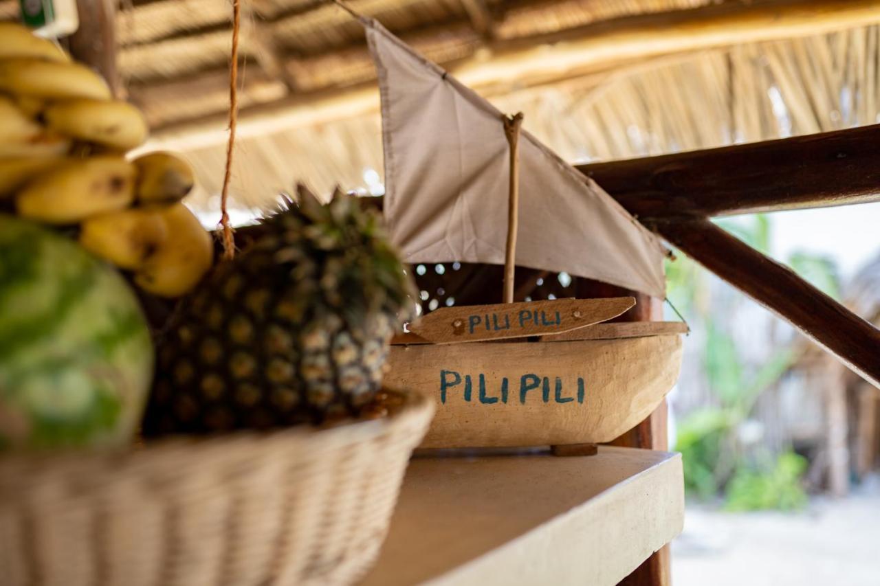 Pili Pili Swahili Lodge Джамбиани Экстерьер фото
