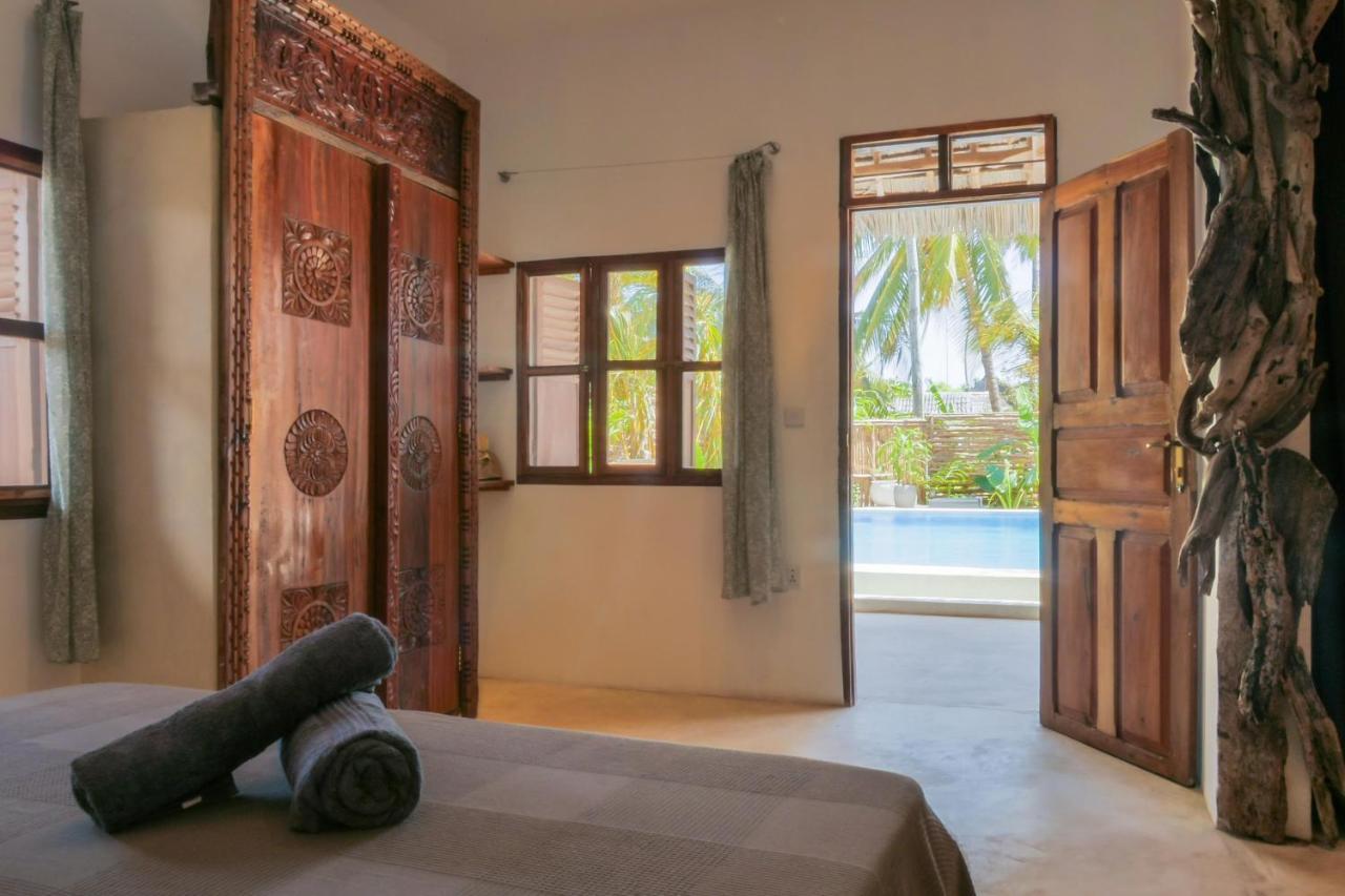 Pili Pili Swahili Lodge Джамбиани Экстерьер фото